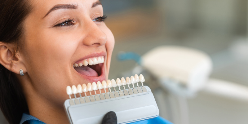 Dental Veneers in Toronto, Ontario