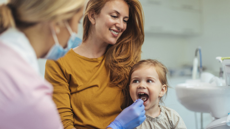 4 Questions to Ask Before Choosing a New Family Dentist